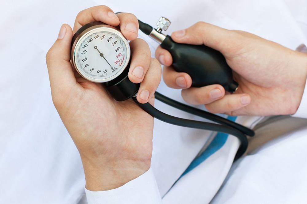 Nizak krvni tlak - signal mogućeg poremećaja | europe-investigations.com